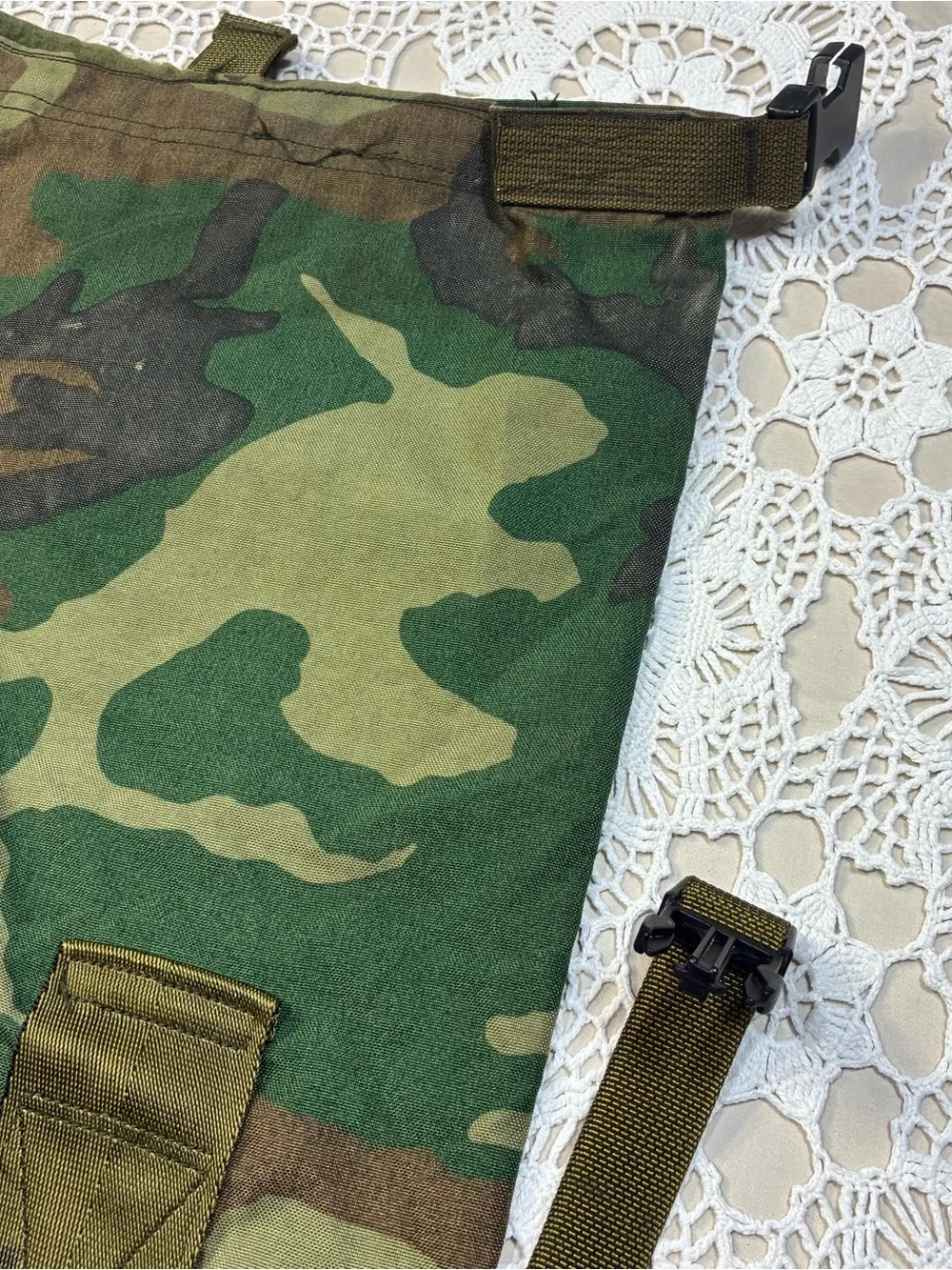 Military Issue Raleigh Industries Protective Ensemble Carrying Bag Woodland Camo